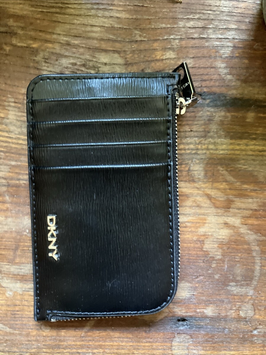 DKNY Abby Crossbody Camera Bag Black With Adjustable Leather DKNY Abby Crossbody Camera Bag Black With Adjustable Leather