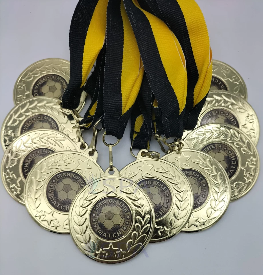 SPA TROPHIES 10 x Man of the Match Medaillen mit schwarzen & gelben Bändern, goldene Fußballmedaille