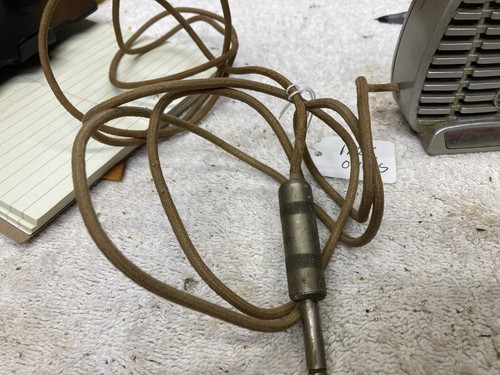 RCA Shure kontrolliertes Reluktanzmikrofon 1128 Ohm - Bild 2 von 4
