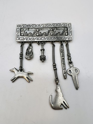 Show Jumping Horse Equestrian Pewter Brooch in Gift Box British Made