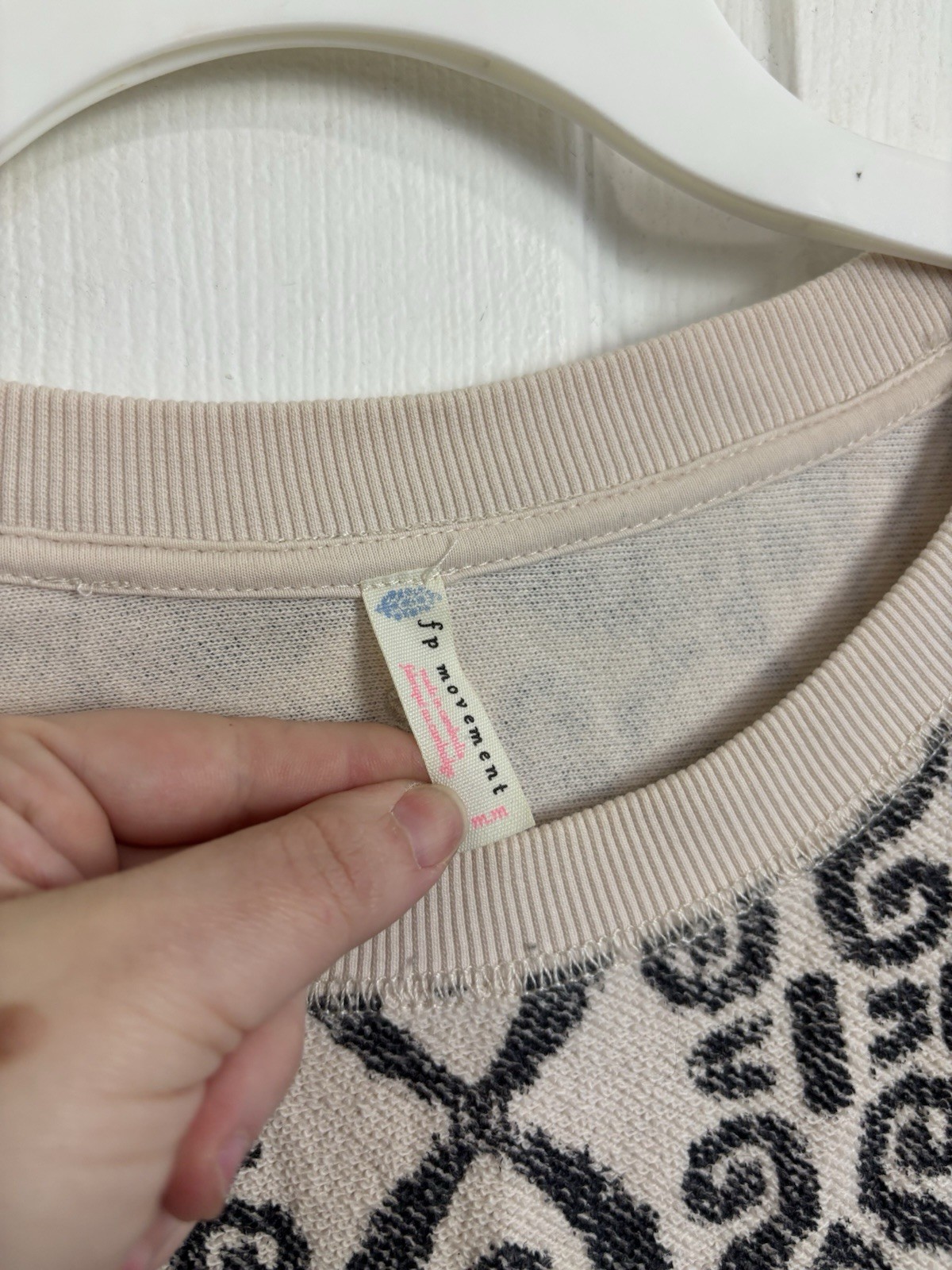 FP Movement  Geometric Cropped Pullover Pockets T… - image 4