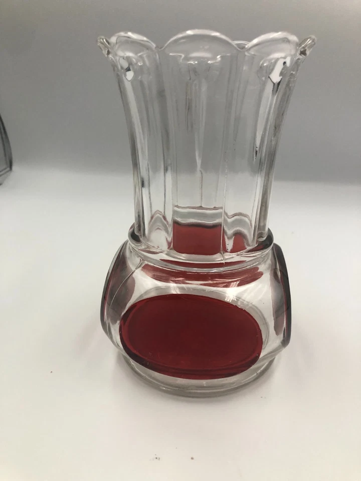 Ruby Stained Nail Celery Vase - Image 2 of 4