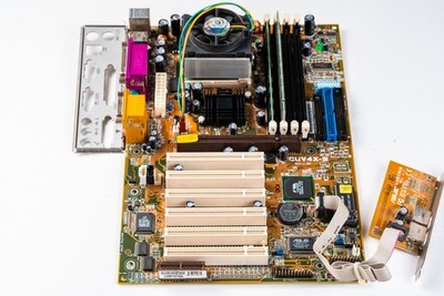 Asus CUV4X-E Socket 370 ATX Motherboard AGP Intel Pentium III