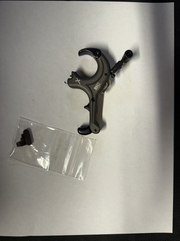 B3 Archery Flo x Release Aid for Compound Bow Gray and Black