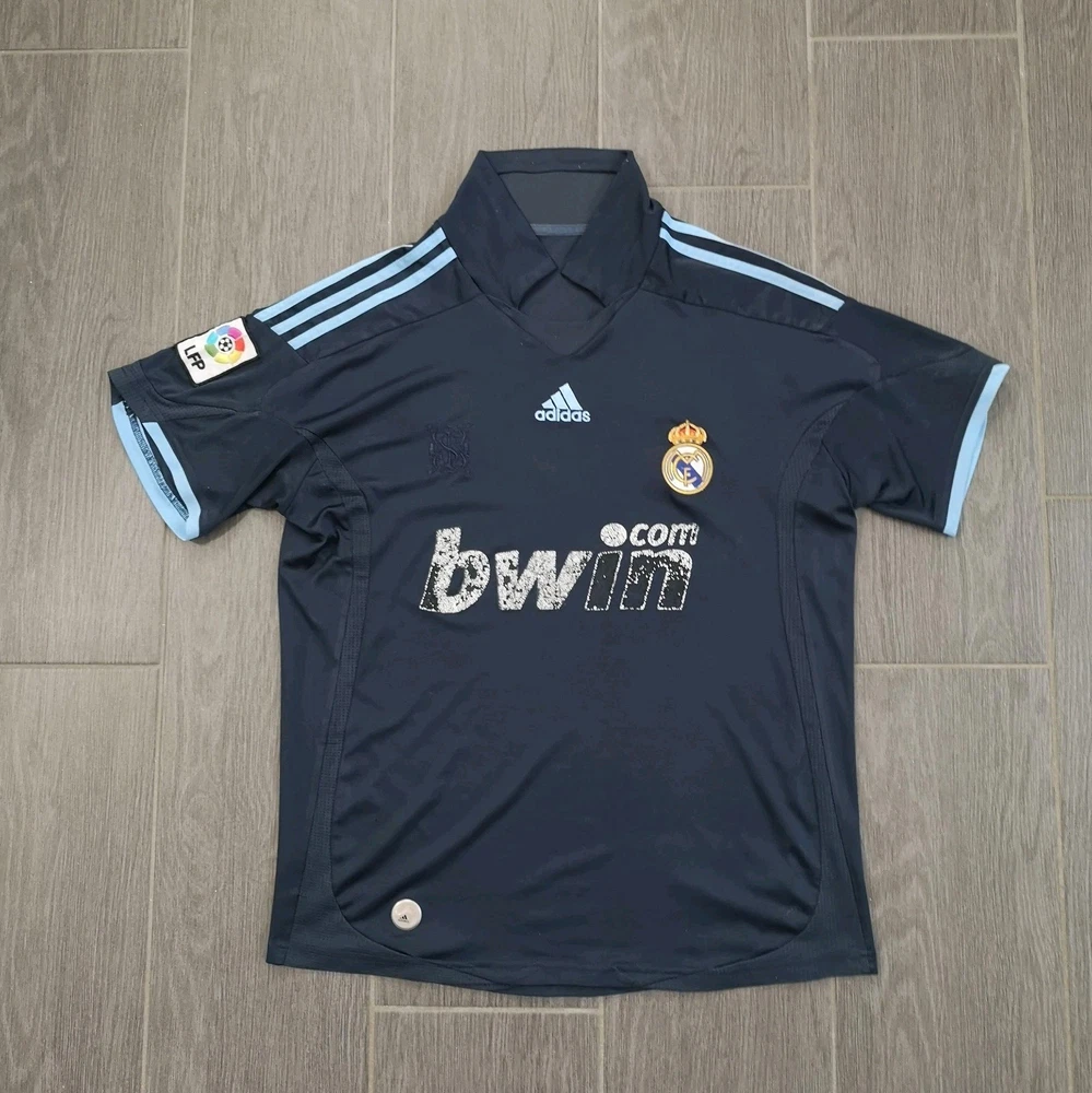 Vintage Retro 2009/10 Real Madrid Away Trikot Größe: M Fußball Streatwear Adidas