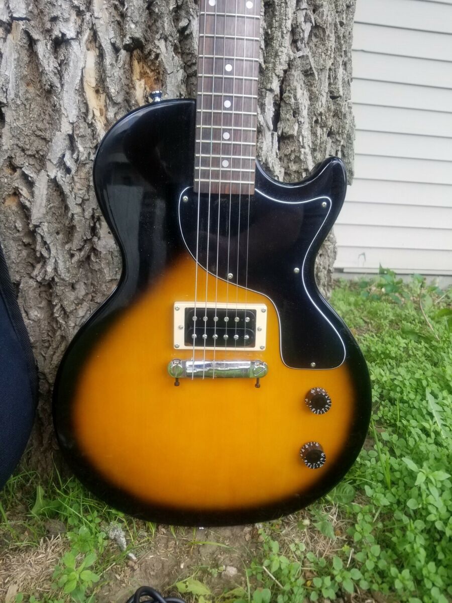 Les Paul Junior Humbucker Tobacco Burst 2012 Electric Guitar Les Paul Junior Humbucker Tobacco Burst 2012 Electric Guitar