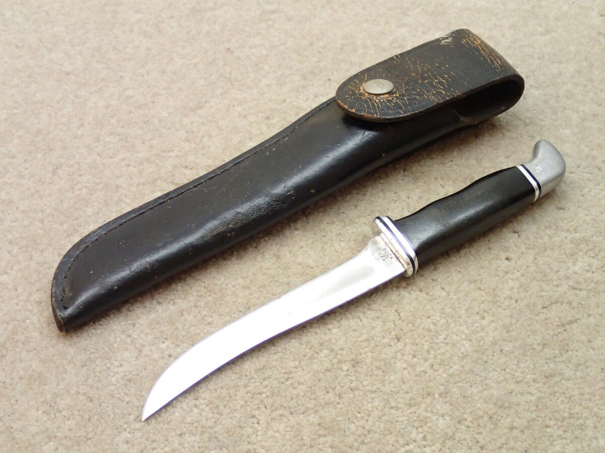 Buck 121 Vintage Inverted 3 Line Fisherman Knife & Sheath Buck 121 Vintage Inverted 3 Line Fisherman Knife & Sheath