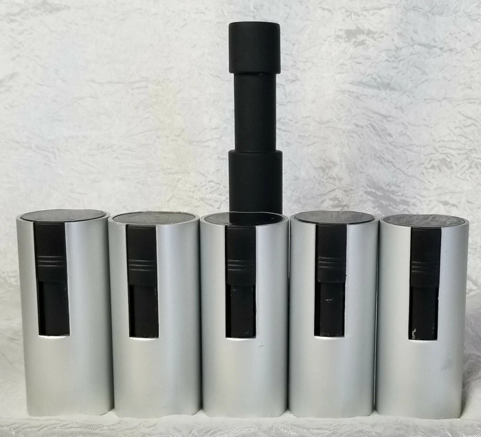 BergHOFF Neo Soporte de Condimentos Juego de 6 Sal Pimienta Especias Agitadores Metal Foto 4 de 4