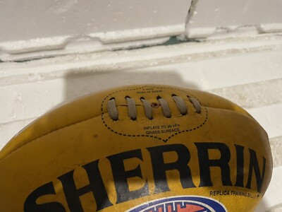 AFL TOYOTA PREMIERSHIP SEASON OFFICIAL SHERRIN Training Ball