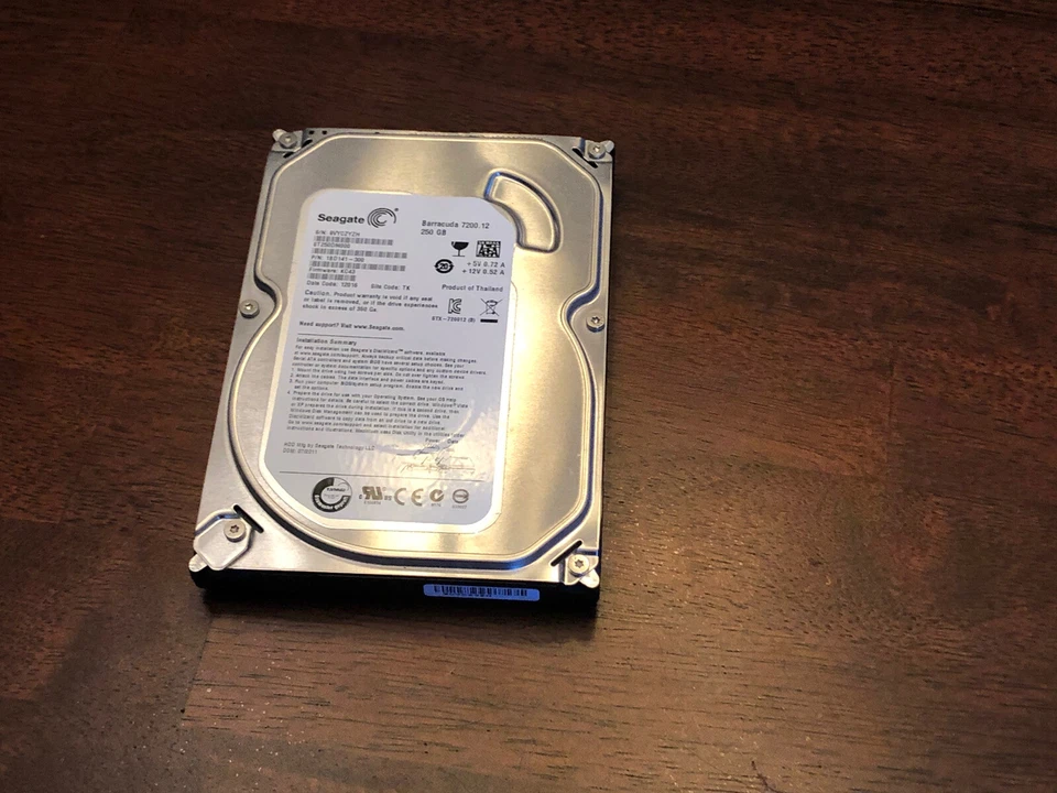 Seagate 250 GB Barracuda ST250DM000 1BD141-500 Internal Desktop Drive 5.25 in - Image 2 of 3