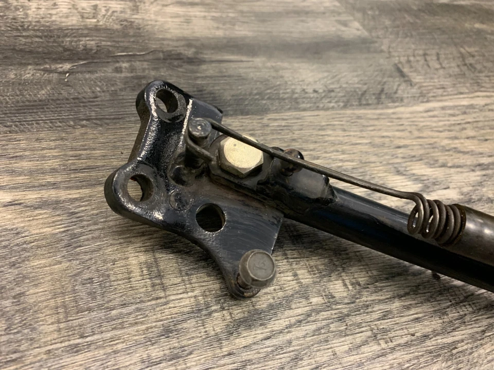 川崎ZX6R ZX6G ZX9R ZZR600忍者侧支架带支架-良好! 原始设备制造商 — 第 2/4 张图片