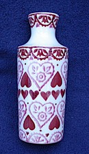 Emma Bridgewater - Pink  Hearts "Sampler" design "inkpot" vase - collectible