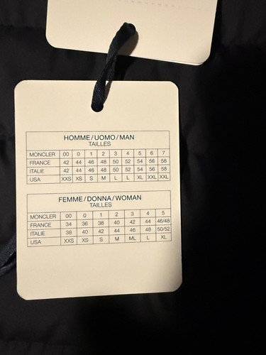 Moncler Bourget Puffer Vest men size 5 - Picture 8 of 15