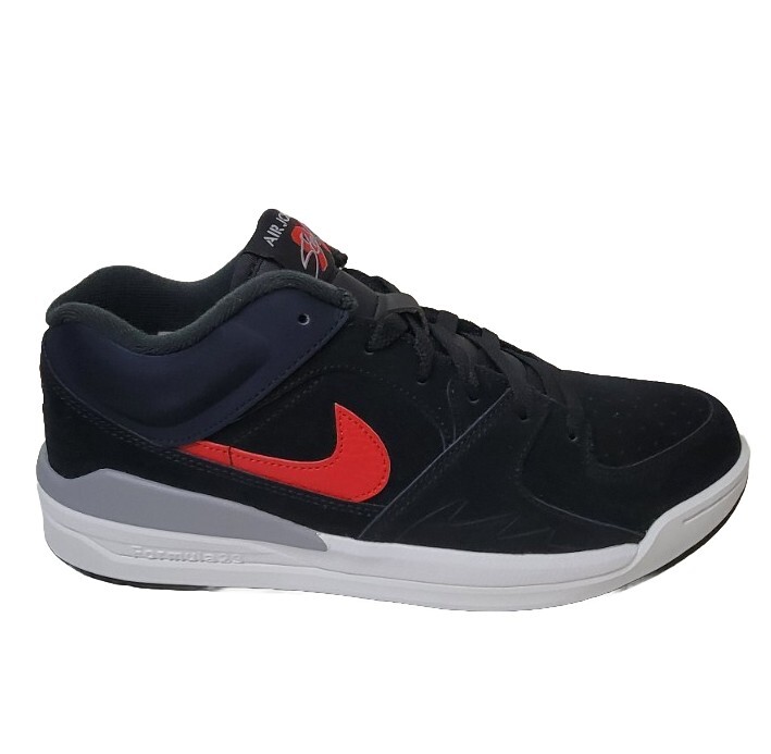 nike court legacy black red