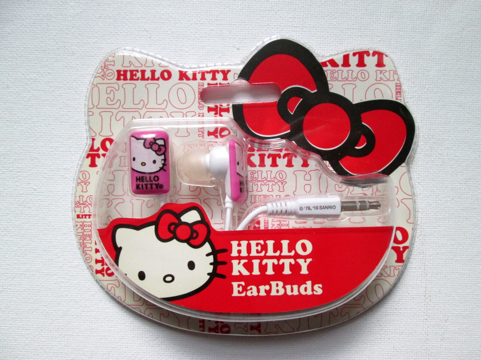 NEW Hello Kitty Ear Bud Headphones Sanrio Sakar 2010 Wired/Corded 2000s Y2K