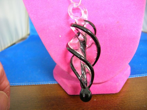3 piece Plexiglass black and clear pendant and pierced earrings set - Picture 6 of 6