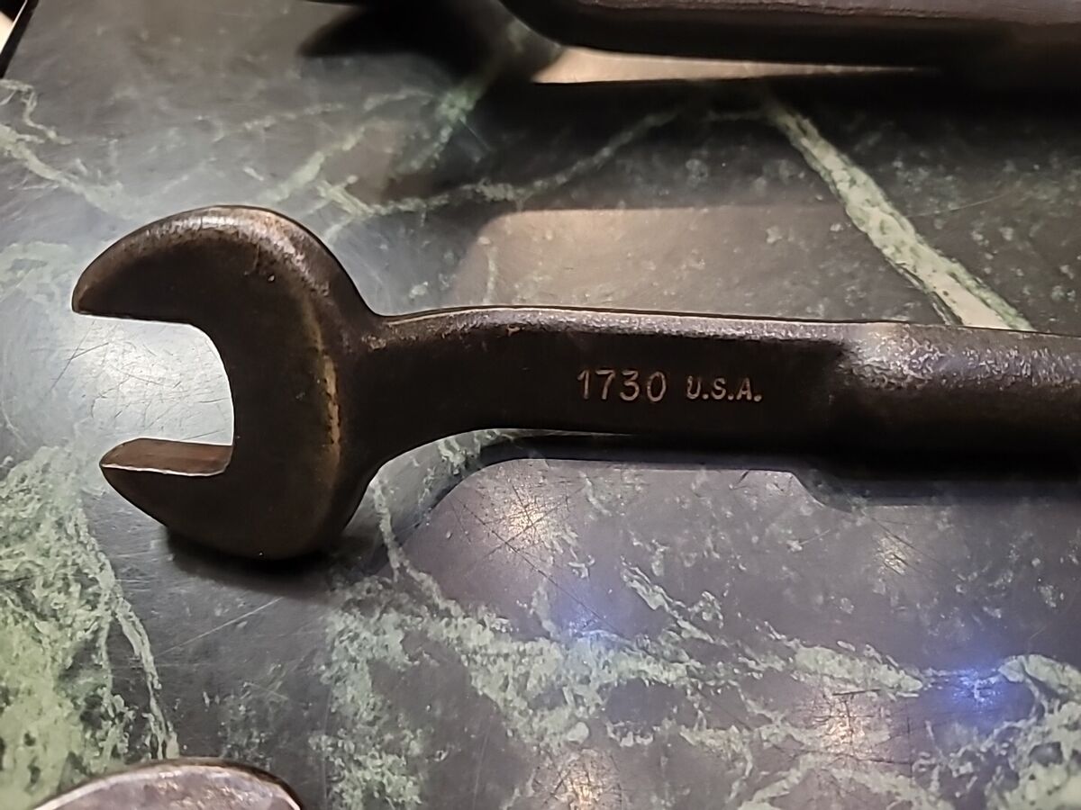 2 Klein SPUD Wrench SET 3213-H 3221-R Armstrong 32-630 15/16 2 Klein SPUD Wrench SET 3213-H 3221-R Armstrong 32-630 15/16
