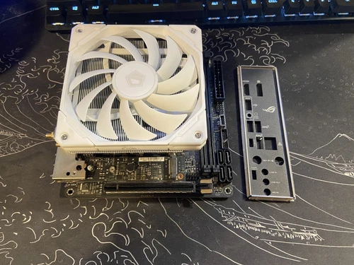 Ryzen 5 5600x + Asus Rog Strix B550-I Gaming + ID-COOLING IS-67-XT AM4 ITX