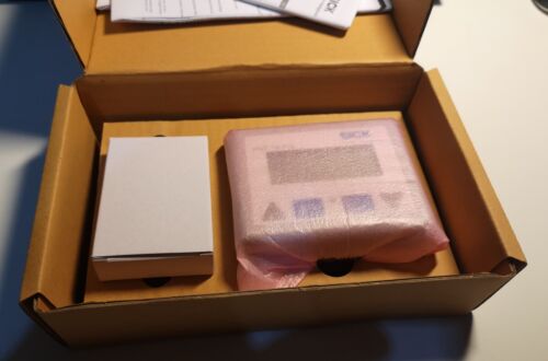 SICK PGT-10-PRO dispositivo di programmazione portatile 1072254 - Foto 4 di 5