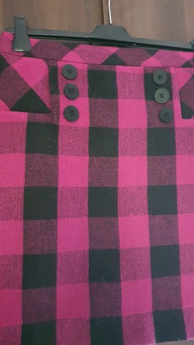 Debenhams Giles Deacon Size 10 Pink And Black Check Lined Skirt - Picture 2 of 5