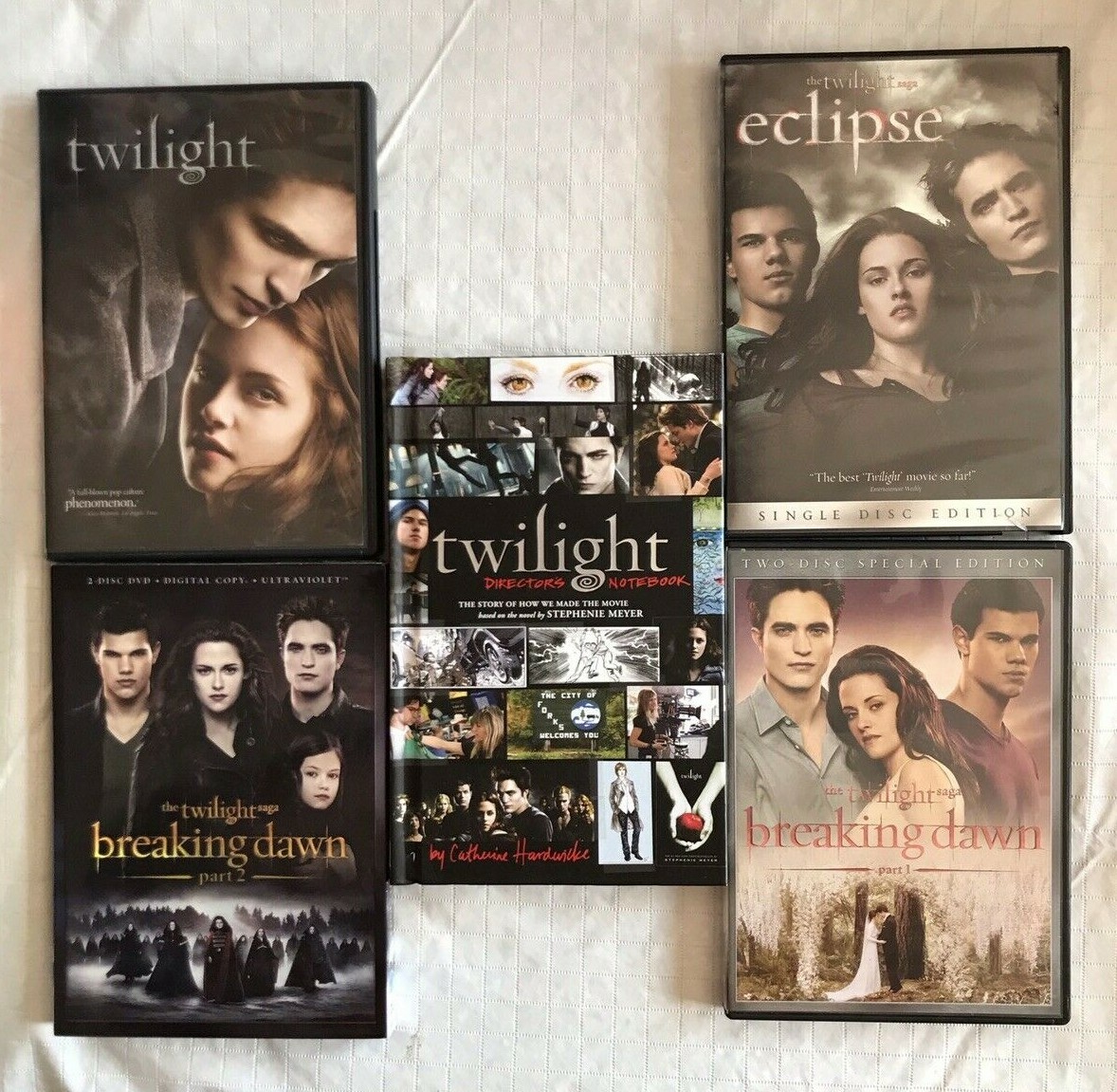 洋書4冊セットthe twilight saga collection The Twilight Saga: Complete 4 Book Set ( 1 Pb & 3 Hb