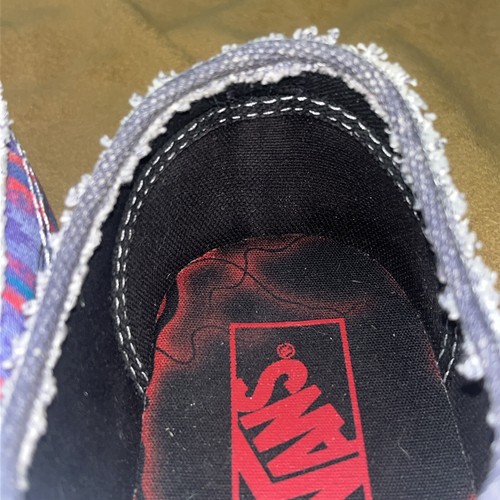 VANS Authentic Stranger Things Surfer Boy Pizza Sneakers Mens 7.5 Women’s 9 - Picture 15 of 24