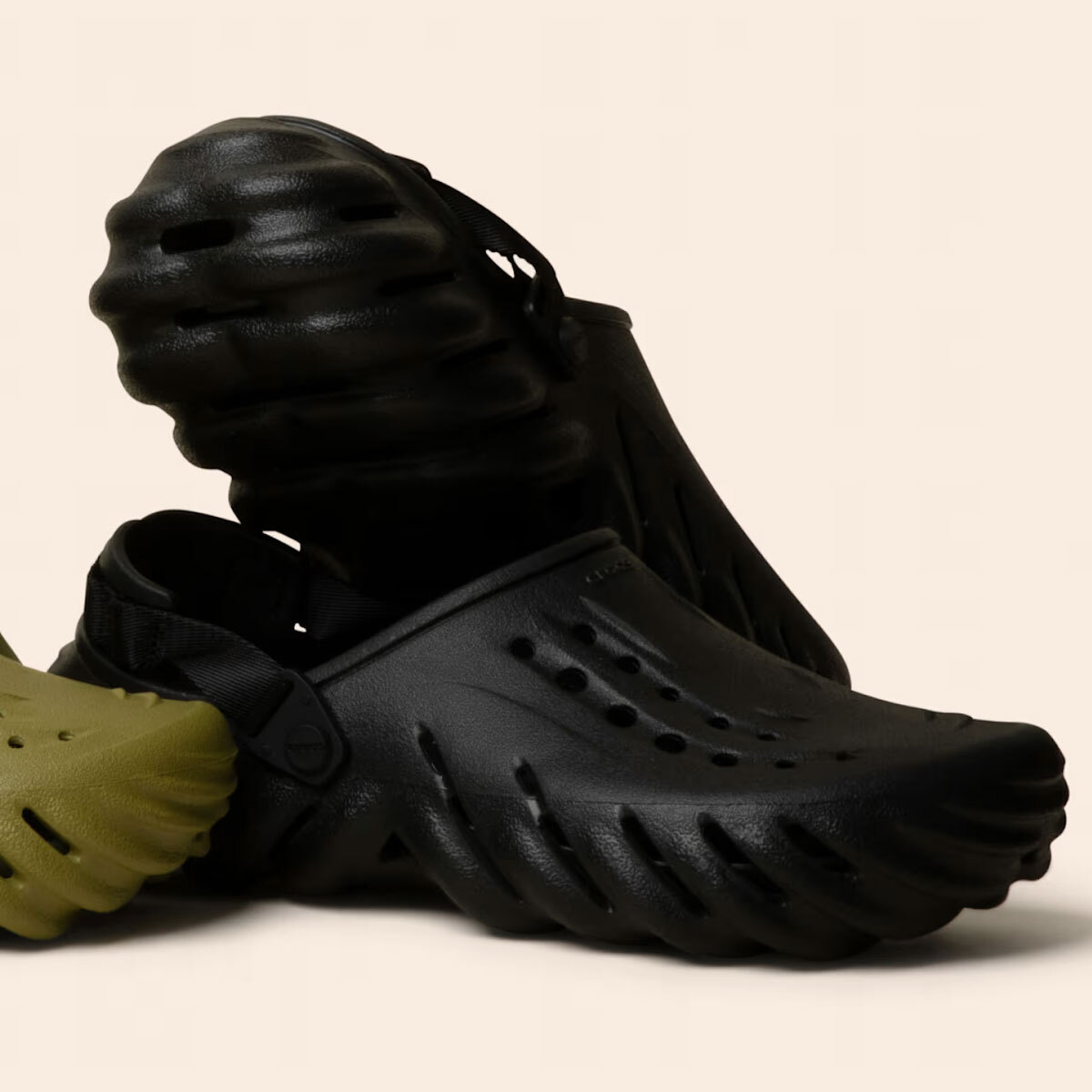 新品未使用✨crocs Echo Clog ブラック M10 W12 28cm New Mens CROCS ECHO CLOG BLACK 207937-001 US 4-11 TAKSE | eBay