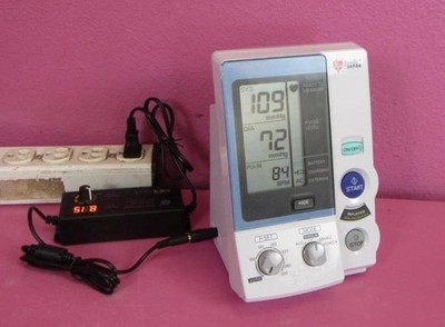 Omron IntelliSense HEM-907XL NIBP Blood Pressure Monitor (3 available)
