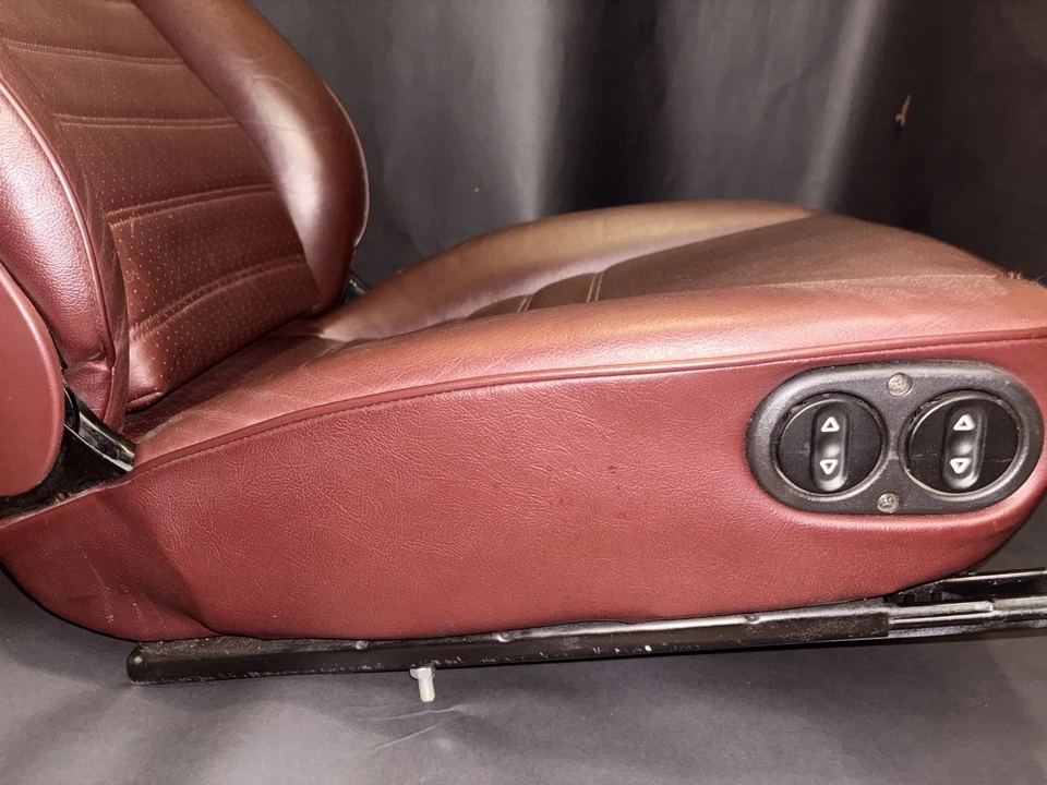 Asiento delantero Porsche 968 944 951 S2, lado derecho pasajero cuero marrón borgoña  Foto 2 de 4