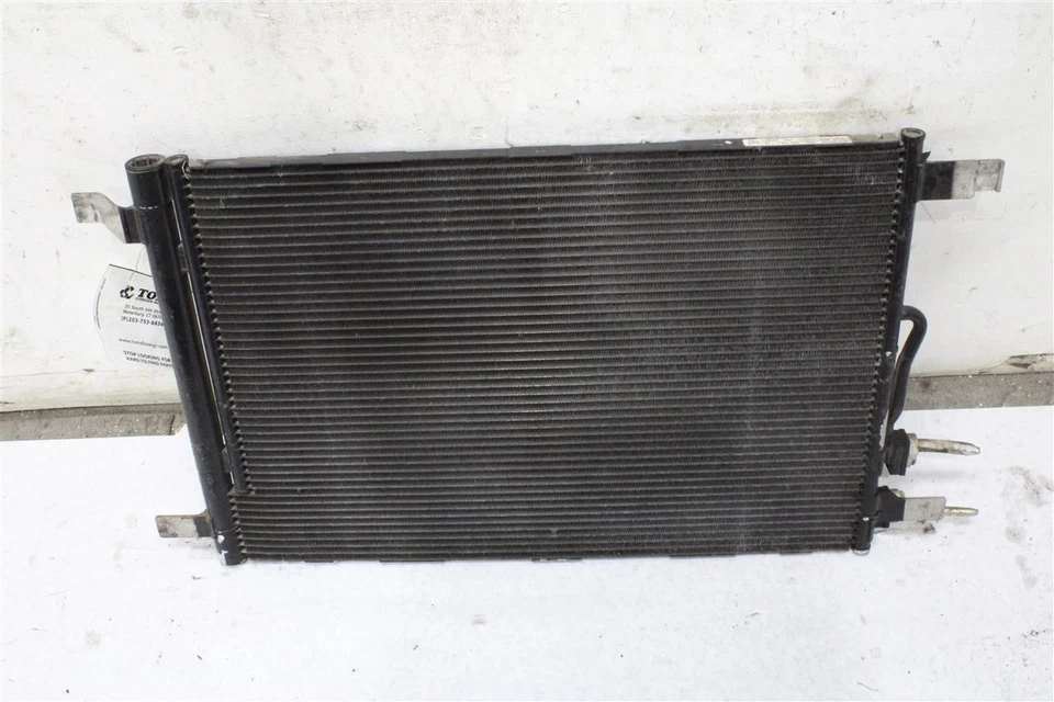 Condensador de CA Audi A3 Volkswagen Golf GTI 2015 15 2016 16 1382954 Foto 2 de 4