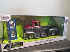 1 : 24  Chevrolet Chevy COE Pickup  Truck  1952 + Felgensatz  Jada  super selten