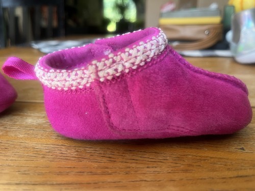 Ugg Toddler Pink Suede Slipper Size 2 - Picture 8 of 9