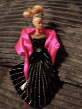 Vintage Barbie bambola nero velluto argento righe abito rosa giacca diadema Mattel