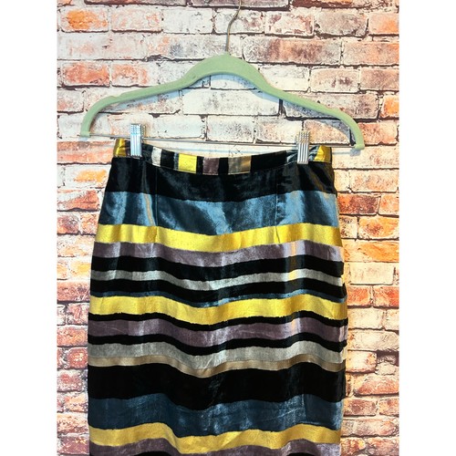 Anthropologie wolven velvet black gold knee length skirt women's size 2 - Picture 5 of 5