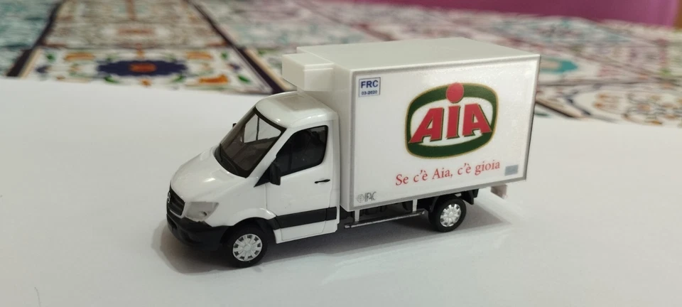 Mercedes sprinter herpa 013062 furgone frigo Aia Scala 1/87 Montato - Immagine 2 di 4