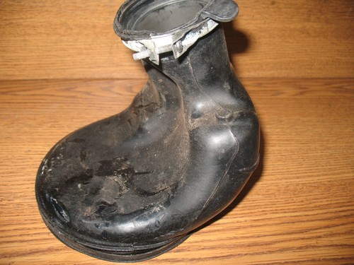 2005 DRZ400SM AIR FILTER CLEANER BOX OUTLET BOOT SUZUKI DRZ400 SM 13881-29FB0 - Picture 5 of 5
