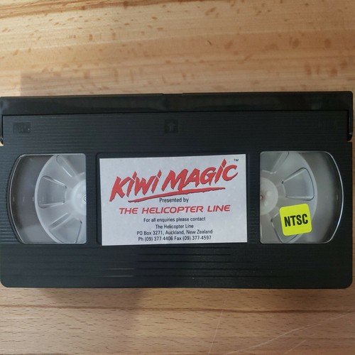 A Kiwi Magic - A New Zealand Adventure VHS with Ned Beatty & Billy T James - Imagen 4 de 4