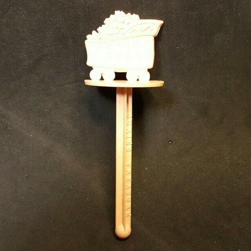 1960 TRAIN/2 Coal Car/Tender Buried Treasure Plastic Ice Cream Stick mauve - Picture 5 of 6