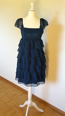 Kleid & Wickeljacke Gr. XS 3 Suisses & Bennetton