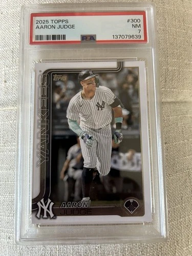 2025 Topps #300 Aaron Judge PSA 7