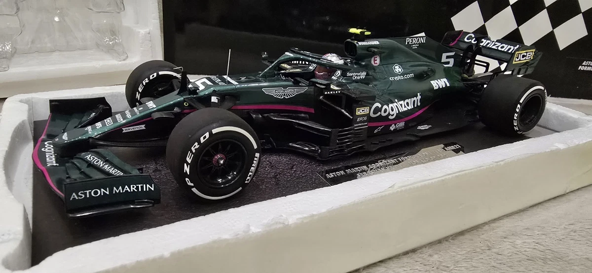 MINICHAMPS Sebastian Vettel 1:18 Scale Diecast Racing Cars for