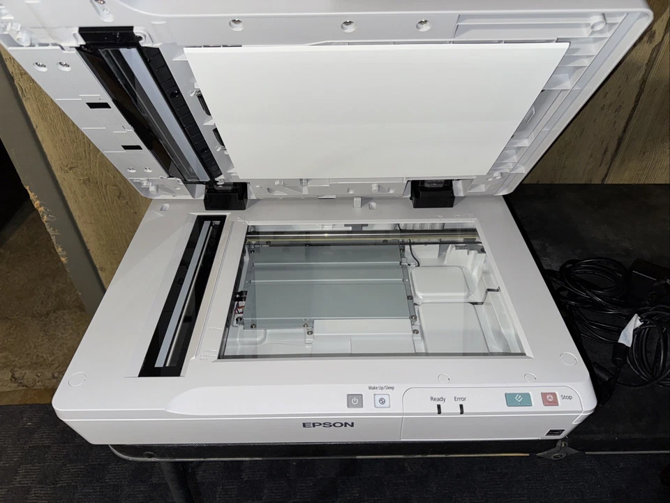 Escáner de documentos a color Epson DS-6500 alimentado/plano Foto 4 de 4