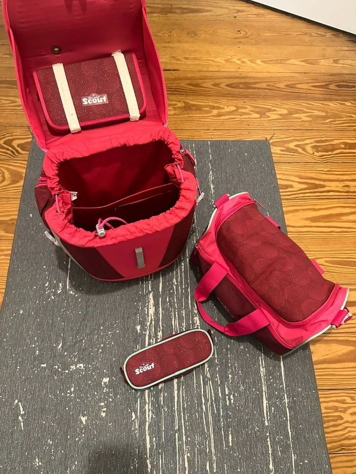 Scout Schulranzen Set – 4-teilig – mit Zubehör - Bild 2 von 4