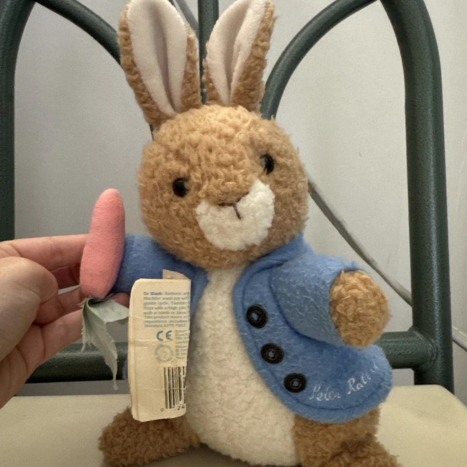 爱丁礼物 彼得·拉比的世界 毛绒兔子 带胡萝卜 故事书 — 第 2/3 张图片