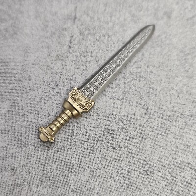 Custom Dynasty Knight Sword Gold Silver for Blocks Minifigure Gc6gs1