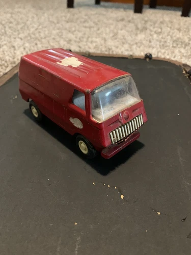 Vintage Tiny Tonka Tiny Van - Red - 1970s