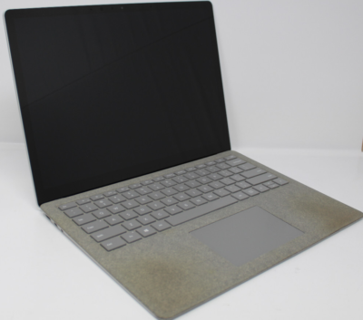 Microsoft Surface Laptop i7-7600U @ 2.5 GHz 512 16 GB 13.5
