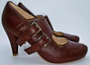 dalia violet clarks