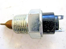 GP - Guaranteed Parts TSU27 Engine Coolant Temperature Sender D1850, 1993316