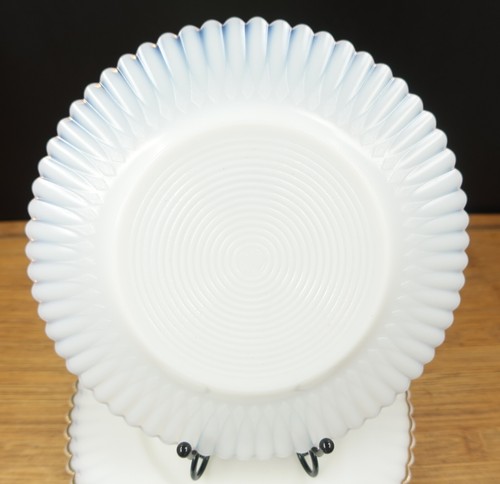 4 MacBeth-Evans Petalware 8" Salad Plates with Gold Trim - Picture 7 of 12